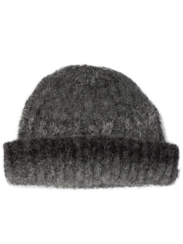 Nn.07 - Cable Hats
