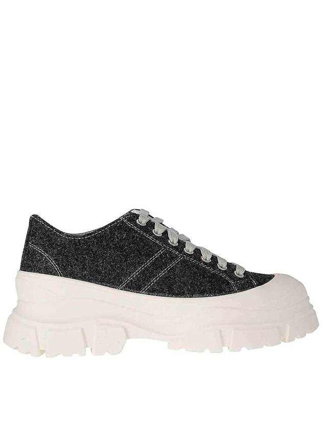 Sofie D'Hoore Sneakers + Side Stitching + Chunky Outsole
