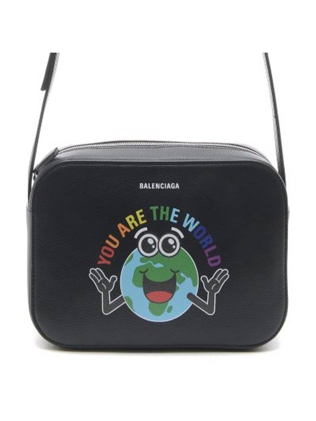 발렌시아가 에브리데이 카메라 크로스 백 블랙