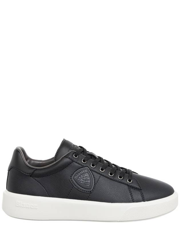 Buck Sneakers