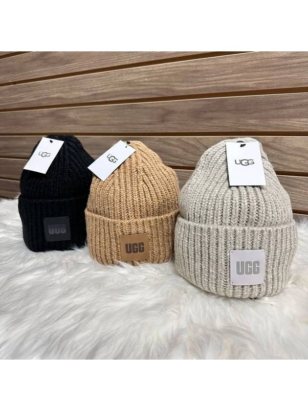 어그 청키 립 로고패치 비니 20061