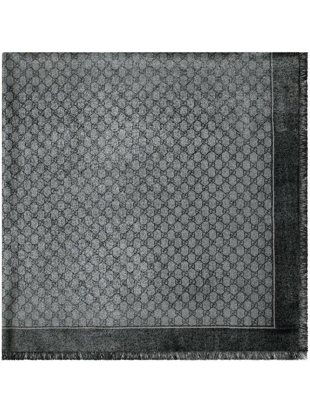 구찌 샤이니 GG 울 자카드 머플러 그레이 블랙