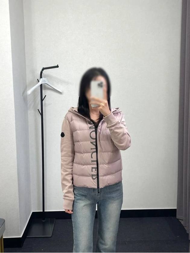 24FW 몽클레르 여성 패디드 후드 집업 자켓 라이트핑크 8G0002