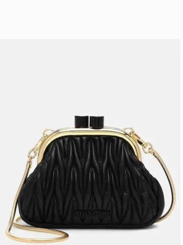 미우미우 MIU BELLE 미니 마틀라세 레더 클러치