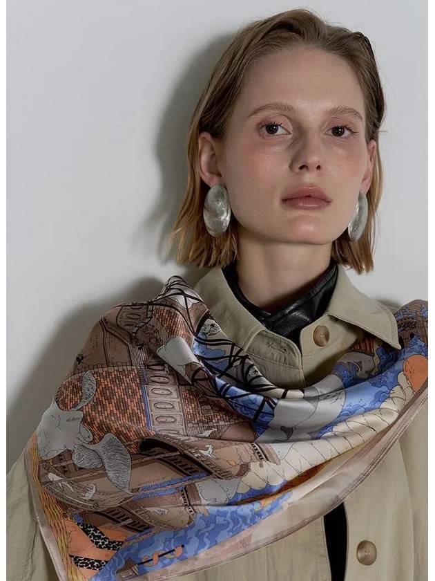 스탈리언 드로잉 실크 스카프