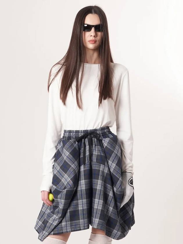 AW52TL01 베이스 레이어 탑_오프화이트