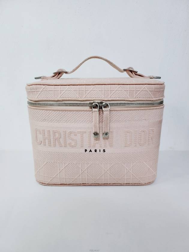 [중고명품 DHLUX] 디올 트래블 베니티 핑크 까나쥬 자수 토트백