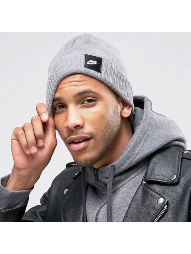 01 943173 091 나이키 푸추라비니 그레이