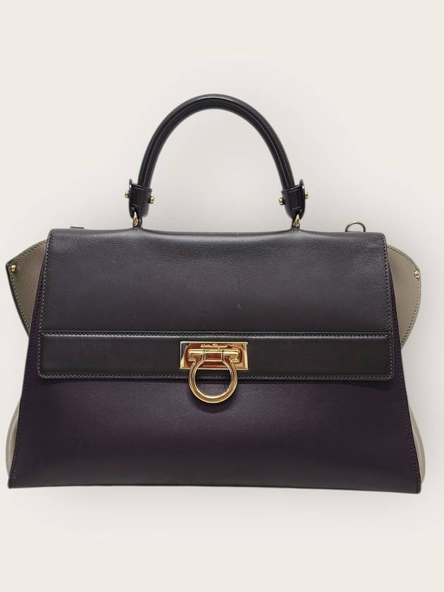 페레가모 브라운 투톤 금장 간치니 소피아 토트 숄더백 미디움