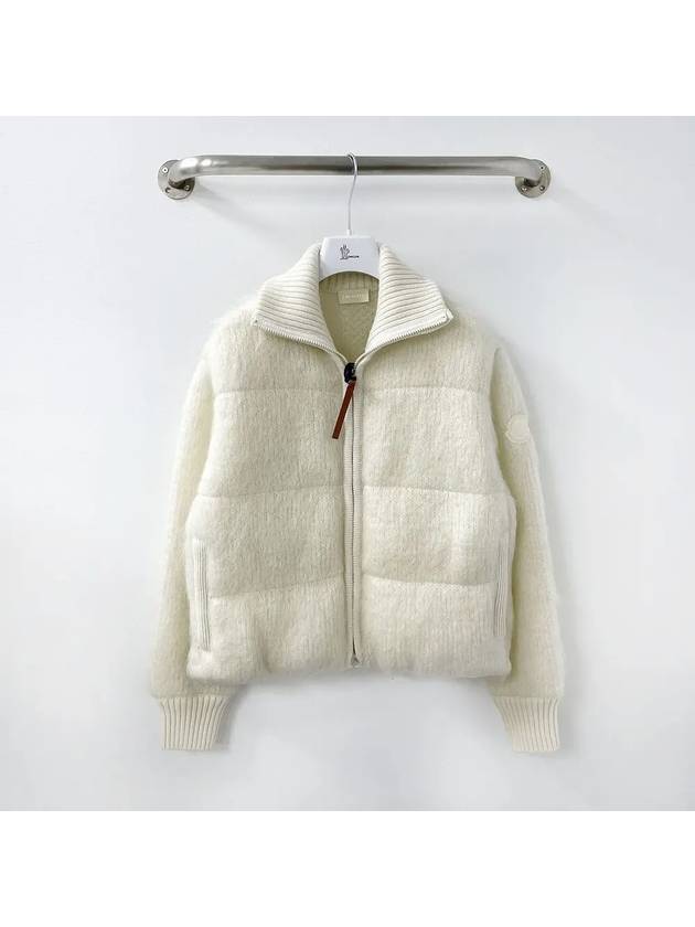 24FW 몽클레르 여성 패디드 울 모헤어 집업 가디건 화이트 9B00029M1129 034