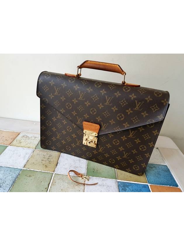 루이비통 남녀공용 콘세이에 서류가방 토드백 브리프케이스