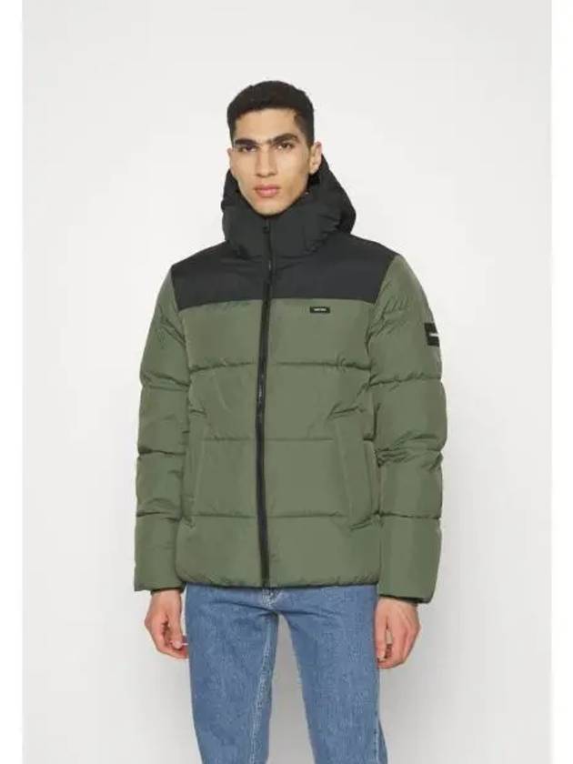 캘빈클라인 CRKLE 블럭 푸퍼 패딩 겨울 자켓 thyme 373247