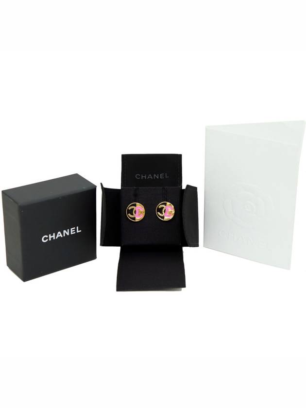 24년 신세계구입 샤넬 블랙 핑크 CC 로고 스터드 이어링 ABC501 귀걸이