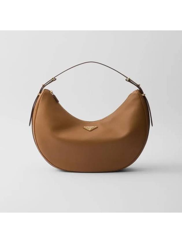 프라다 ARQUE 라지 레더 숄더 백 1BC218_2CYS_F03B