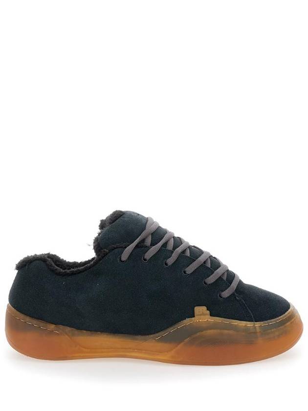 ERL & 39 뱀프 스케이트& 39 블랙 로우탑 스니커즈 스웨이드 소재 대조적인 밑창 ERL10SH03BLACK