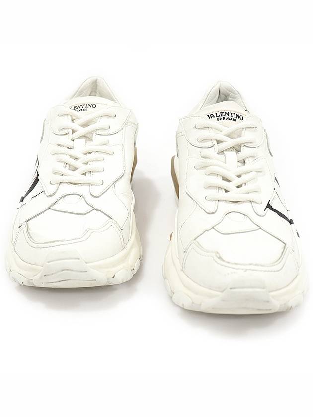 UW2S0M53 화이트 레더 바운스 VLTN 로우탑 여성 스니커즈 35