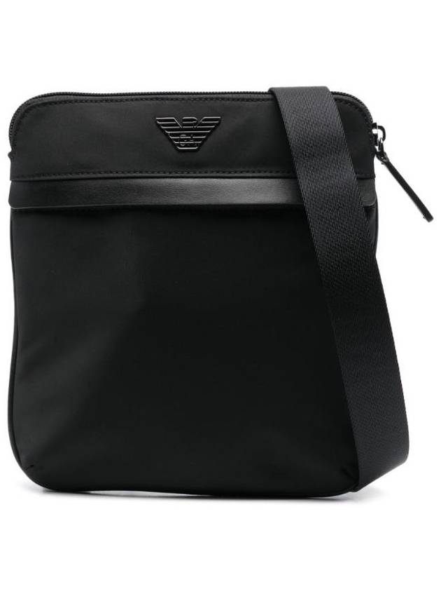 엠포리오아르마니 남성 LOGO NYLON CROSSBODY BAG EM001807AF13454UC001