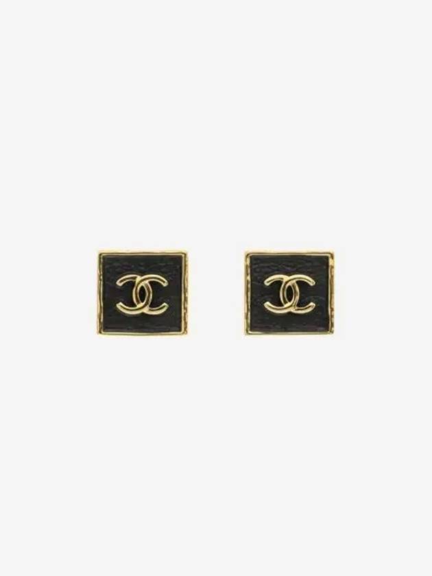 W 샤넬 스터드 이어링 메탈 & 골드 블랙 W Chanel Stud Earrings Metal & Gold Black
