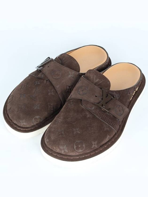 루이비통 스웨이드 이지 뮬 슬리퍼 5 240