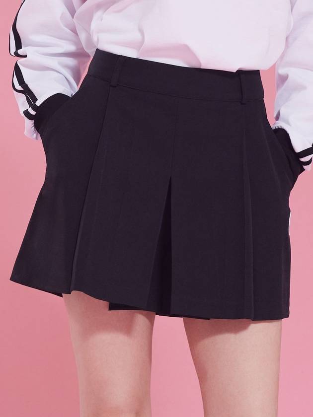 25SS 맥키 여성 웨이비 숏 팬츠 반바지 블랙 MCSS125BT1BK