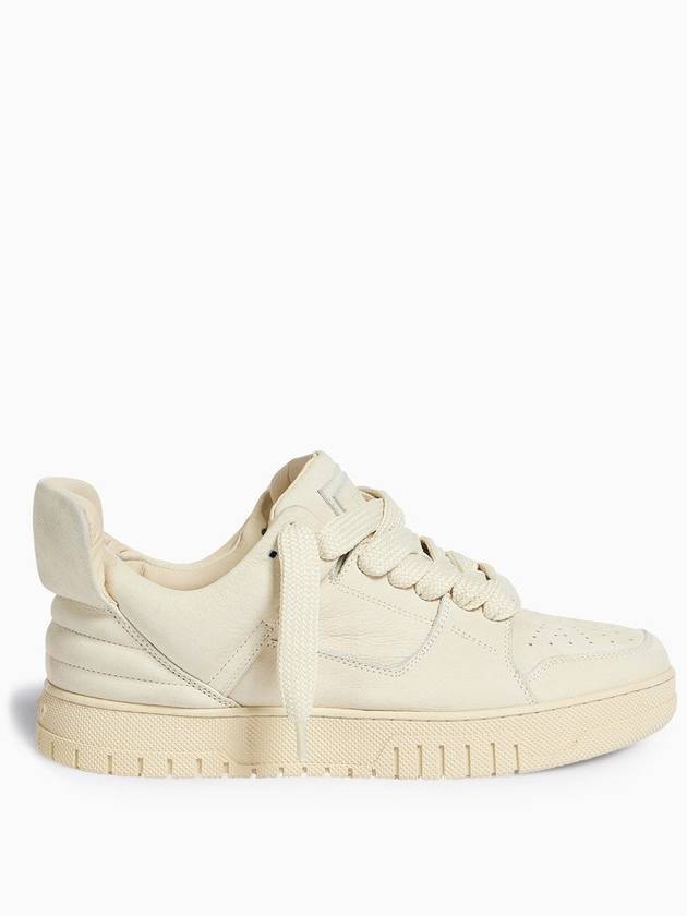 Sneakers With Spoiler Bone