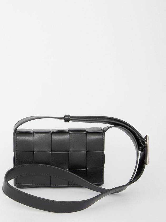 BOTTEGA VENETA 소형 카세트 백 7393518480