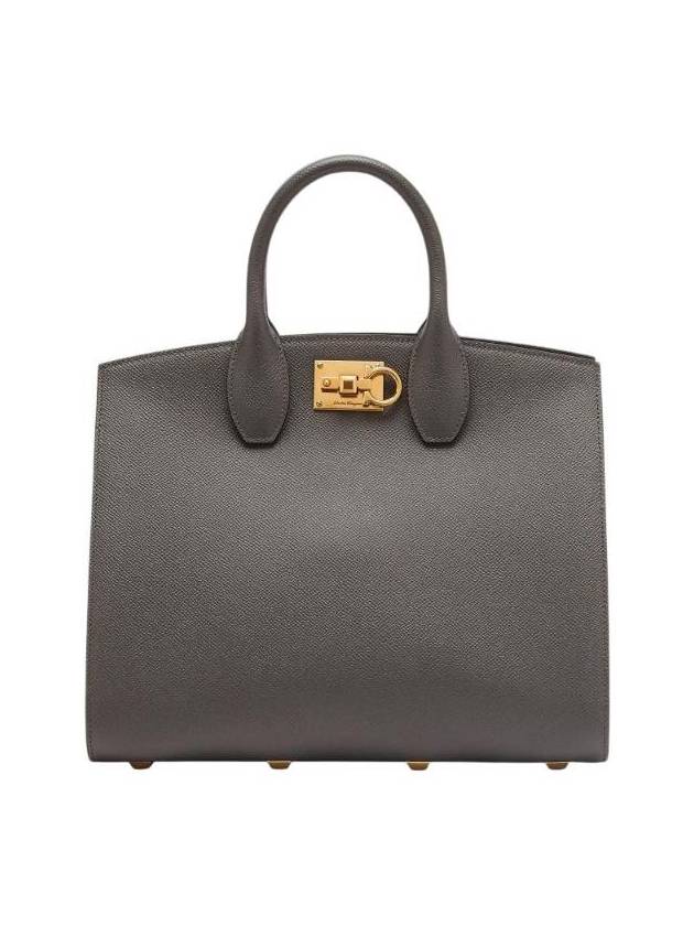 페라가모 미디움 스튜디오 박스백스패로우 210398 745044