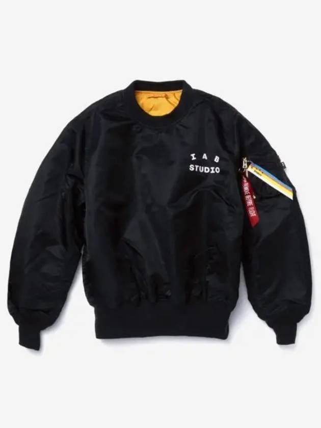 아이앱 스튜디오 x 알파 인더스트리 MA 1 크루넥 블랙 IAB Studio x Alpha Industries MA 1 Crewneck Black