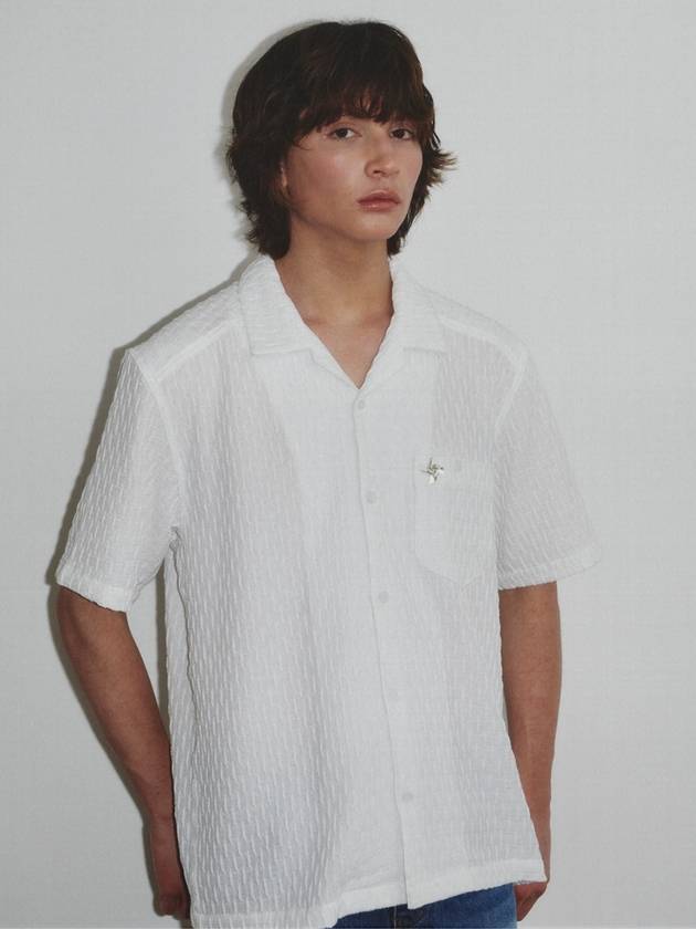 Wrikle Emboss Open Collar Shirt_White