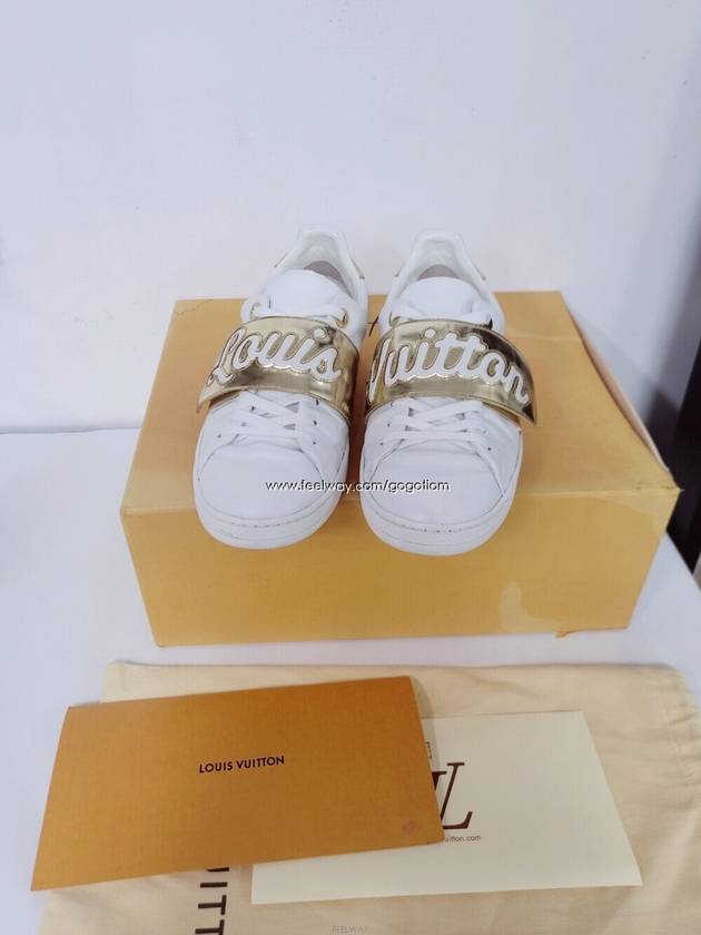 루이비통 여성 스니커즈