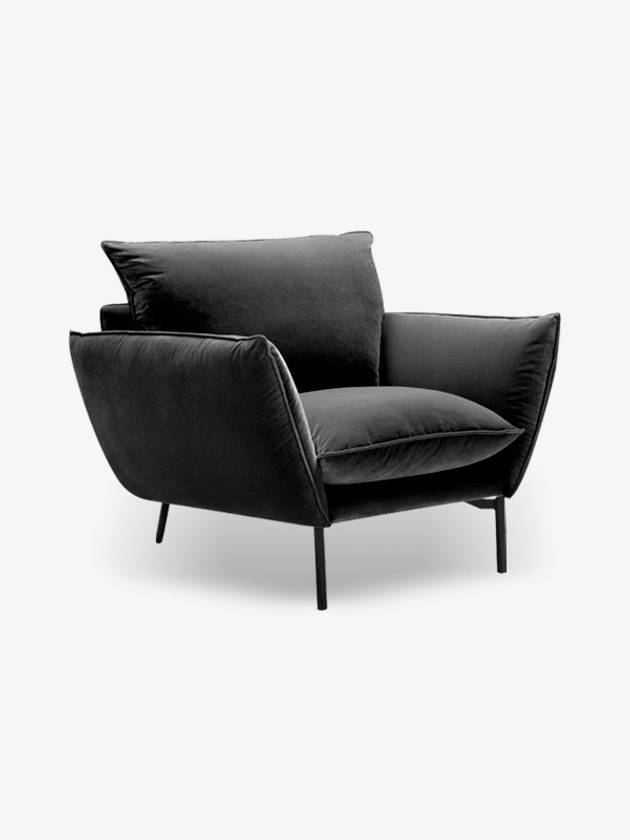 ILVA 일바 Hugo Armchair