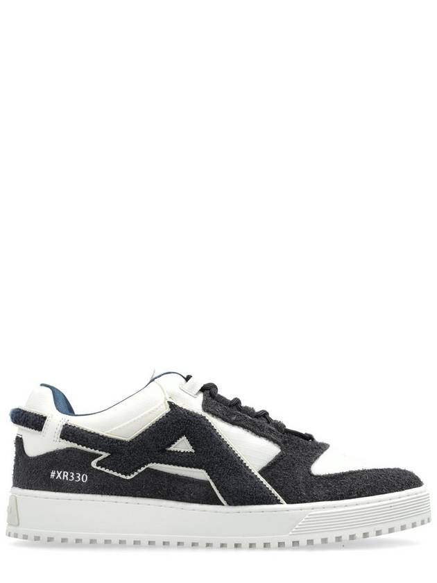 엠포리오 아르마니 로고 디테일 캐주얼 스니커즈