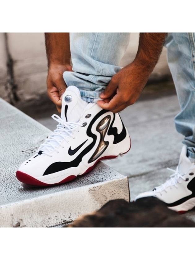 01-805272-100-나이키-줌호크플라이트-화이트블랙레드