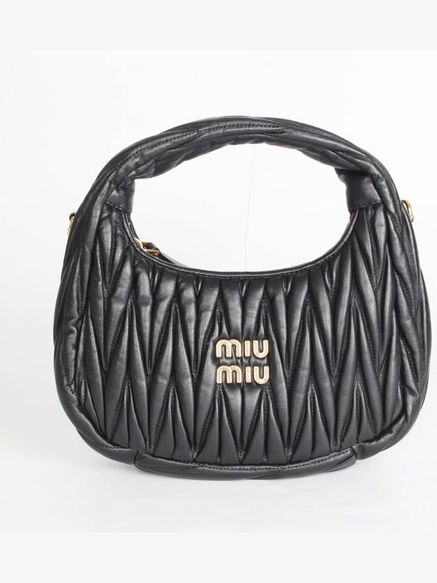 미우미우 마테라쎄 나파 호보백