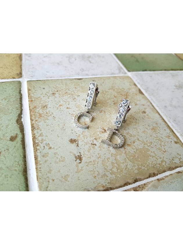 디올 여성 귀걸이