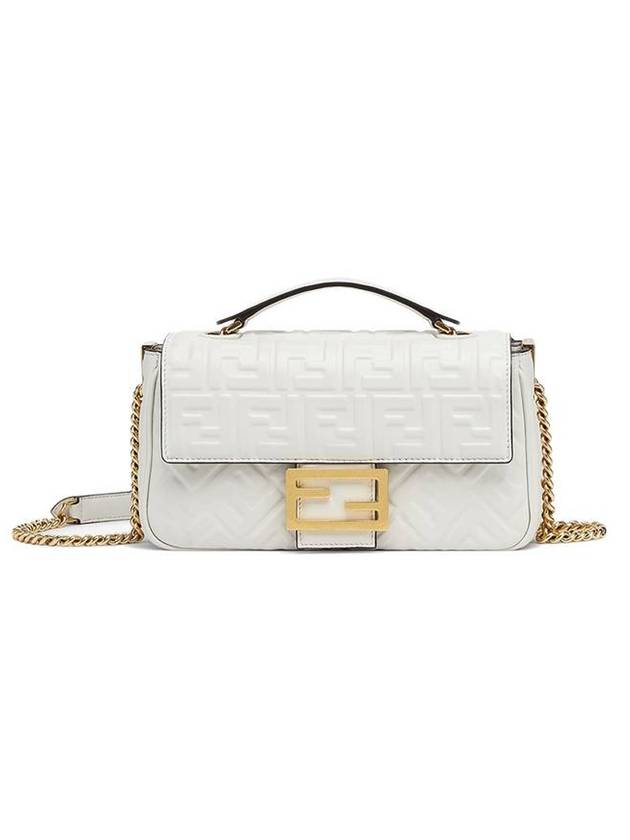 펜디 바게트 체인 미디엄 토트 백 화이트