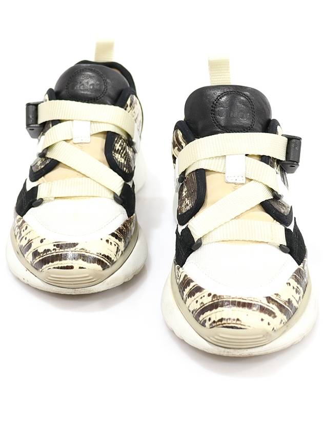 CHC19A051D309135W ETERNAL GREY 리자드 패턴 카프스킨 SONNIE 소니 로우 탑 여성 스니커즈 35