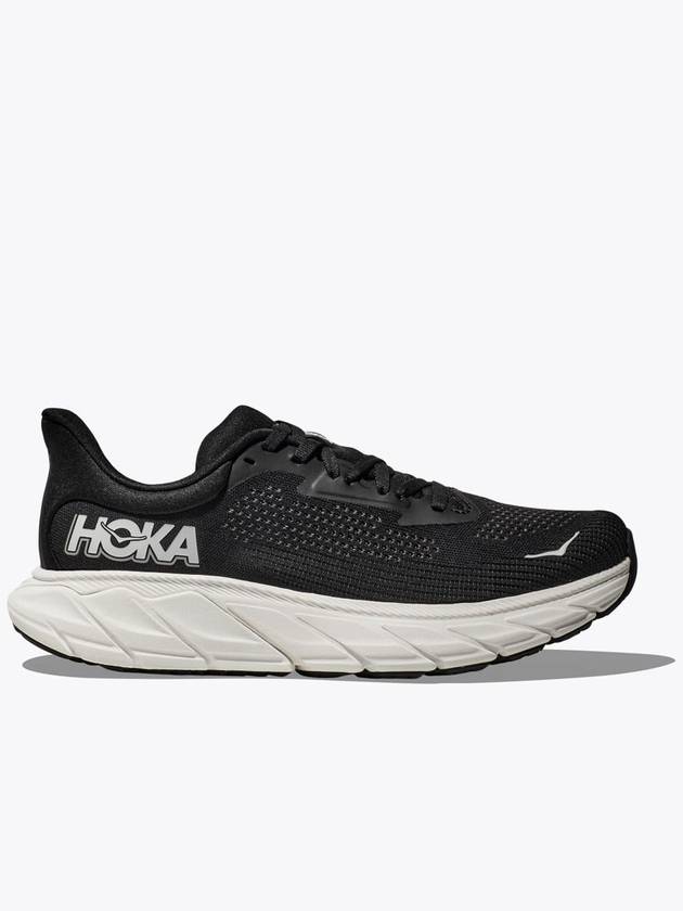 호카 오네오네 여성 아라히 7 미디움 러닝화 트레일 운동화 등산화 Black White