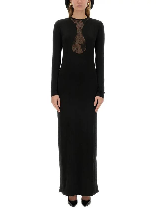 레이스 디테일이 있는 니나 리치 롱 가운 24AJRO009VI0526_U9000