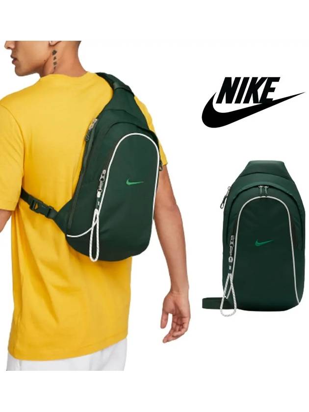 나이키 에센셜 스우시 슬링백 스트랩 8L 크로스백 가방 카키 베이직 남여공용