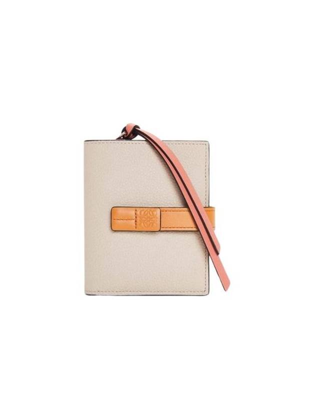 로에베 컴팩트 집 월렛 인 소프트 그레인드 카프스킨 라이트 오트 허니 C660Z41X01 2463