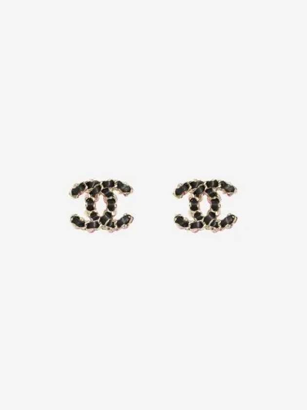 W 샤넬 스터드 이어링 메탈 카프스킨 & 골드 블랙 핑크 W Chanel Stud Earrings Metal Calfskin & Gold Black Pink
