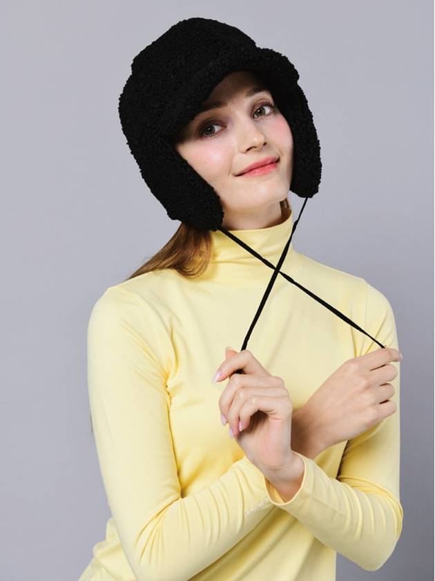 24FW 두유노우엠씨 골프웨어 여성 플리스 뽀글이 블랙 하드타입 귀달이 캡 DO6232AC105 1