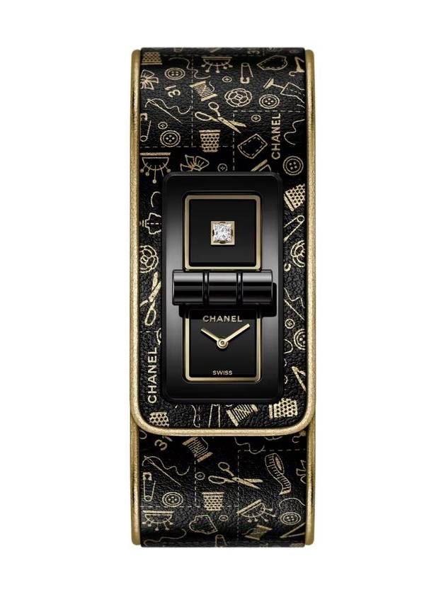 샤넬 CODE COCO 꾸뛰르 워치블랙 코팅 스틸 꾸뛰르 모티프가 장식된 골드 및 블랙 카프스킨H9835