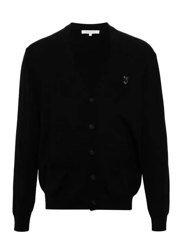 MAISON KITSUNE 볼드 폭스헤드 가디건 MM00509KT1036 P199