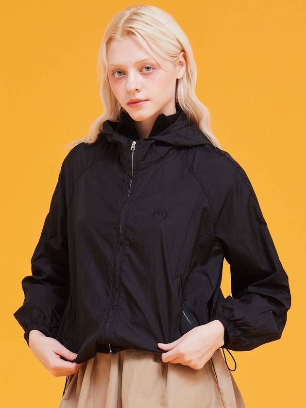 24FW 맥키 여성 바람막이 자켓 점퍼 패커블 후드 자켓 블랙 MCFW24OT3BK