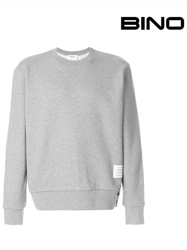 톰브라운 백삼선 맨투맨 MJT085A