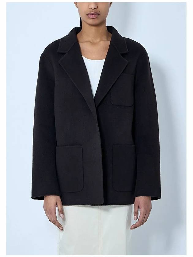 Toteme 롱슬리브 포켓 디테일 재킷 242WRO1613FB0006_040