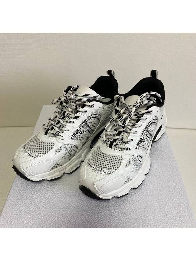 디올 크로노 여성 스니커즈 화이트 블랙 KCK414TRM S19W