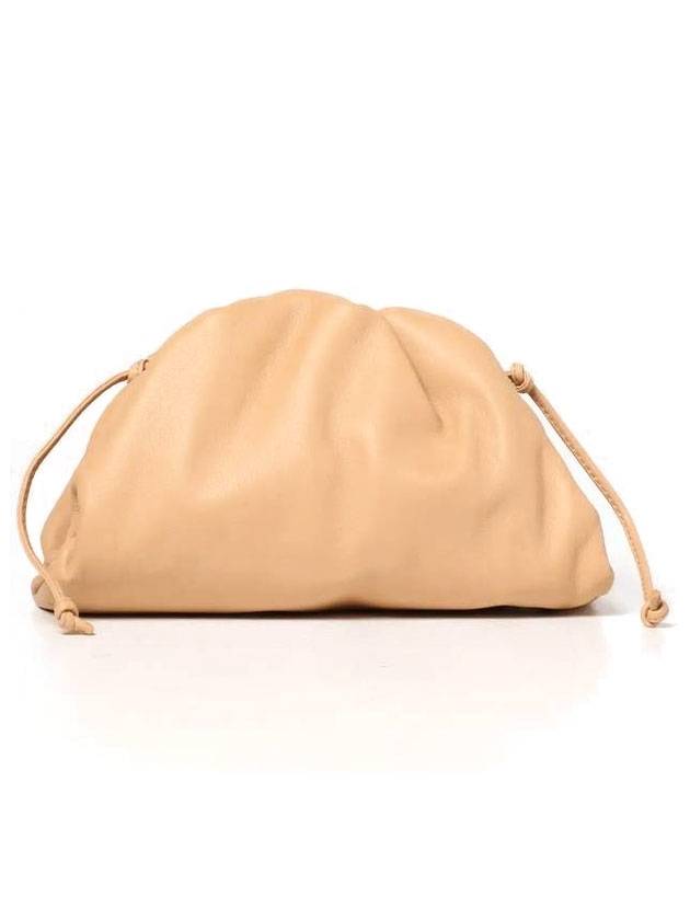 보테가베네타 여성 위빙 미니 만두백 파우치 백 아몬드